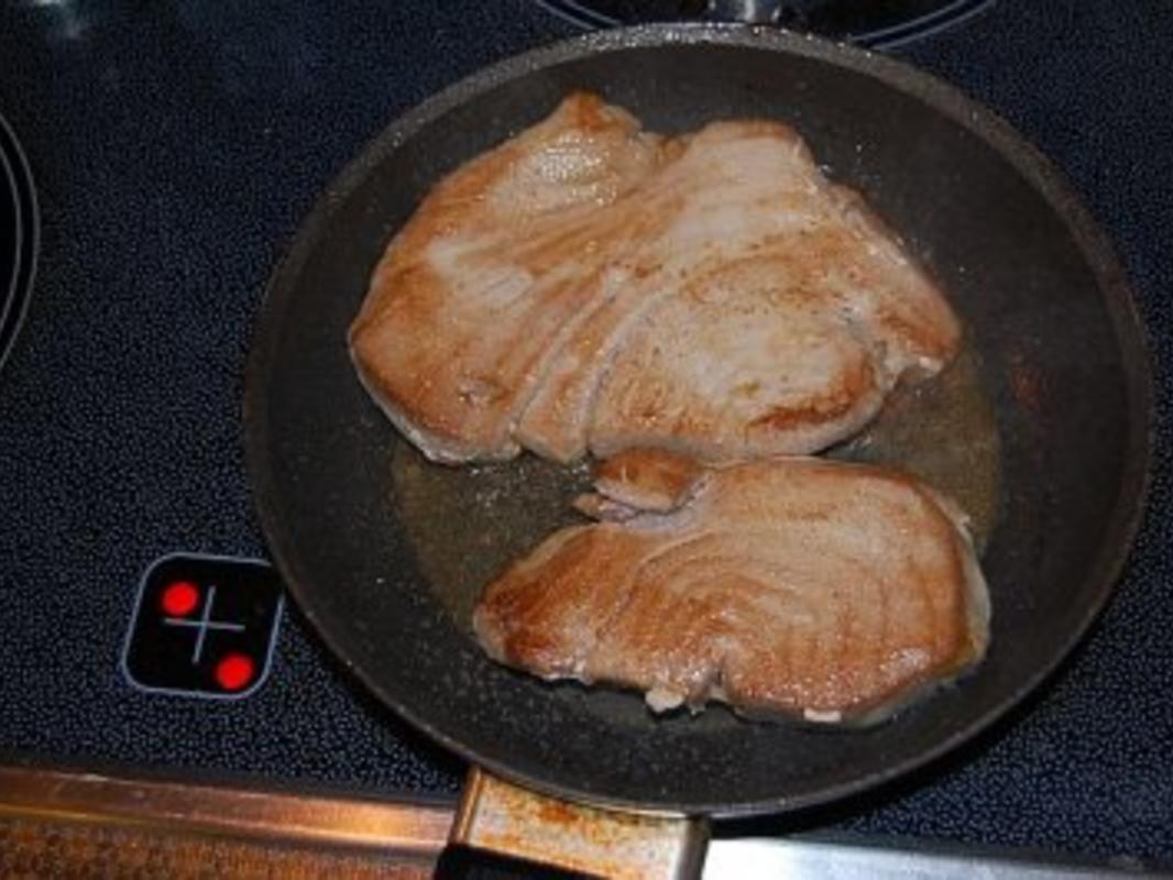 Thunfisch Steak Mit Dijonsenf Sauce Und Salzkartoffeln Rezept