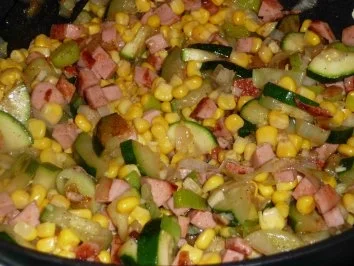 Rezept: Bratnudeln mit Ei Bild Nr. 11 Bratnudeln mit Ei - Rezept - Bild Nr. 11