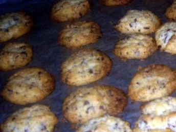 Rezept: Knusprige Schokoplätzchen Bild Nr. 6 Knusprige Schokoplätzchen - Rezept - Bild Nr. 6