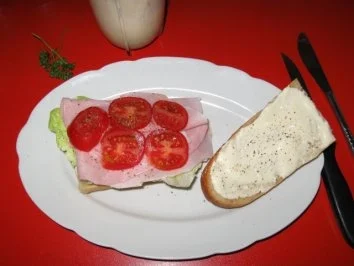 Rezept: Aioli- Schinkenbaguette Bild Nr. 3 Aioli- Schinkenbaguette - Rezept - Bild Nr. 3