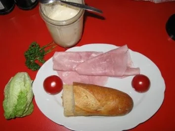 Rezept: Aioli- Schinkenbaguette Bild Nr. 4 Aioli- Schinkenbaguette - Rezept - Bild Nr. 4