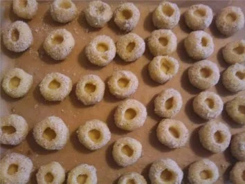 ** Weihnachtsbäckerei ** Buttergebäck mit Gelee - Füllung - Rezept - Bild Nr. 3