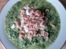 Grünkohlsuppe mit Nordseekrabben - Rezept