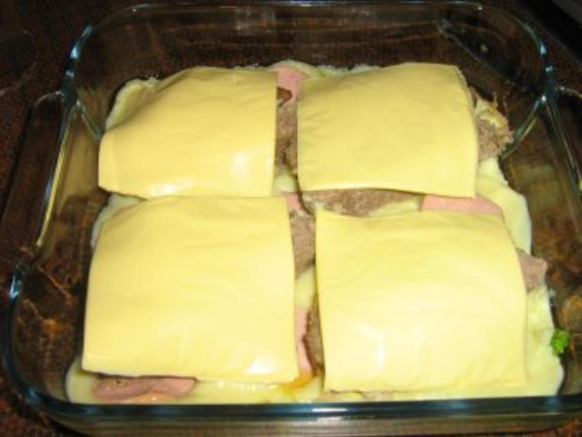 Überbackener Hackbraten auf Püree - schnell &amp; einfach - 280 kcal/100g