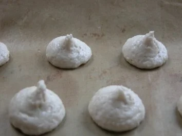 Rezept: Plätzchen - Amaretti Bild Nr. 3 Plätzchen - Amaretti - Rezept - Bild Nr. 3