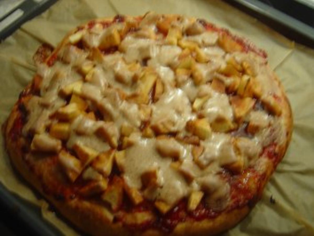Pizza diesmal eine Süße - einfach - 156 kcal/100g
