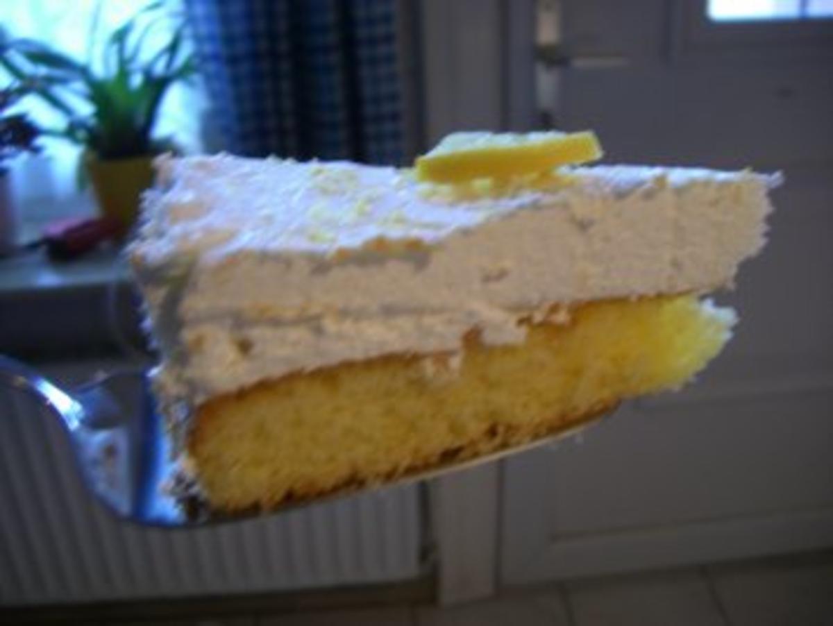 Torte : Zitronen - Frischkäse - Torte - Rezept