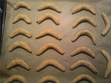 Rezept: ** Weihnachtsbäckerei ** Erdnusskipferl mit Ingwer Bild Nr. 2 ** Weihnachtsbäckerei ** Erdnusskipferl mit Ingwer - Rezept - Bild Nr. 2