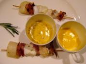 Brochettes von Seeteufel, Jakobsmuschel, Steinbeißer und Pancetta an Zitronenbuttersoße und Honig-Senfsoße - Rezept