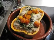 VORSPEISE/GEMÜSE:Butternusskürbis mit Pilzen gefüllt - Rezept