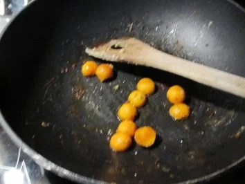 Rezept: VORSPEISE/GEMÜSE:Butternusskürbis mit Pilzen gefüllt Bild Nr. 7 VORSPEISE/GEMÜSE:Butternusskürbis mit Pilzen gefüllt - Rezept - Bild Nr. 7