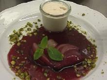 Haselnussmousse an Rotweinbirnen - Rezept - Bild Nr. 9