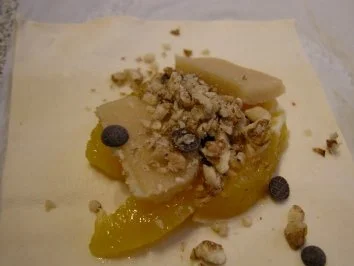 Rezept: Fruchtige Blätterteigpäckchen Bild Nr. 3 Fruchtige Blätterteigpäckchen - Rezept - Bild Nr. 3