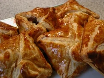 Rezept: Fruchtige Blätterteigpäckchen Bild Nr. 7 Fruchtige Blätterteigpäckchen - Rezept - Bild Nr. 7