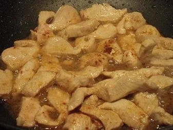 Pak Choi Gemüse mit Putenstreifen, Soja- und Bambussprossen - Rezept - Bild Nr. 3