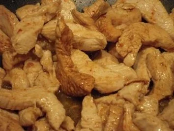 Pak Choi Gemüse mit Putenstreifen, Soja- und Bambussprossen - Rezept - Bild Nr. 5