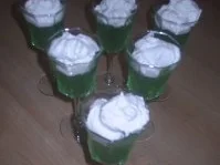 Dessert - Caipirinha-Gelee mit Limettensahne - Rezept - Bild Nr. 2