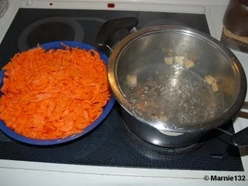 Rezept: Karotten Sellerie Salat Bild Nr. 3 Karotten Sellerie Salat - Rezept - Bild Nr. 3