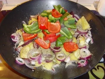 Bulgarische Paprika – Kartoffel Pfanne…. - Rezept - Bild Nr. 4