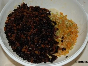 Christstollen nach traditioneller Art - Rezept - Bild Nr. 9