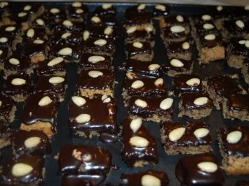 Winterliches Schokoladenbrot - Rezept