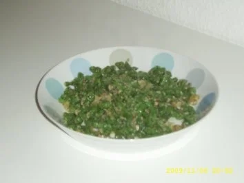 Petersilienspätzle mit Pilzbutter - Rezept