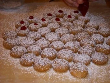 Rezept: KAFFEE-HUSARENKRAPFERL Bild Nr. 3 KAFFEE-HUSARENKRAPFERL - Rezept - Bild Nr. 3