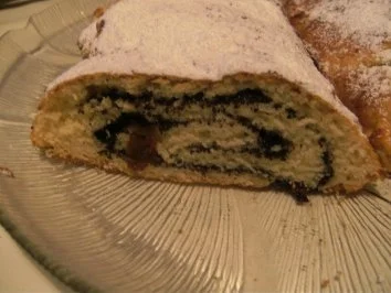 Rezept: KUCHEN - Uta's Mohnrolle Bild Nr. 2 KUCHEN - Uta's Mohnrolle - Rezept - Bild Nr. 2