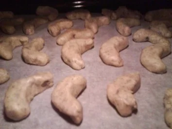 Kürbiskern-Kipferl - Rezept - Bild Nr. 3