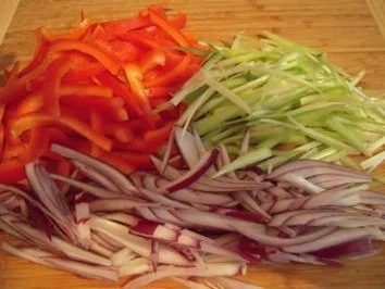 exotischer Geflügelsalat, eine scharfe Angelegenheit - Rezept - Bild Nr. 2