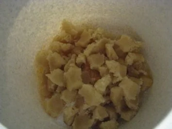 Rezept: Kokos-Marzipan-Makronen Bild Nr. 2 Kokos-Marzipan-Makronen - Rezept - Bild Nr. 2