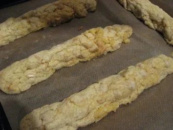 Cantuccinis mit Erdnüssen - Rezept - Bild Nr. 2