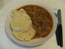 HAUPTGERICHT - Szegediner Gulasch und Knedlíky - Rezept