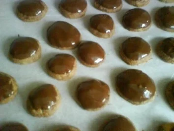 Schokoladen-Mandelplätzchen - Rezept