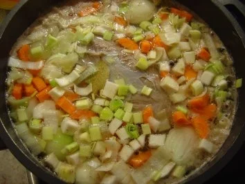 Rezept: Tafelspitz mit Apfel-Meerrettich-Sauce... Bild Nr. 4 Tafelspitz mit Apfel-Meerrettich-Sauce... - Rezept - Bild Nr. 4