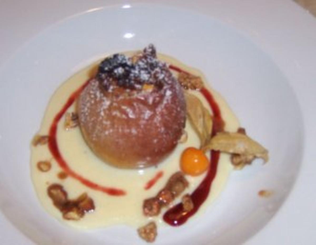 Bratäpfel mit Marzipan,Walnüssen und Rosinen - Rezept - kochbar.de