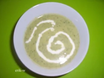 Rezept: leckere Zucchinisuppe Bild Nr. 2 leckere Zucchinisuppe - Rezept - Bild Nr. 2