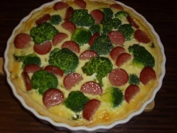 Rezept: Wirsing-Broccoli-Rahmtarte Wirsing-Broccoli-Rahmtarte - Rezept