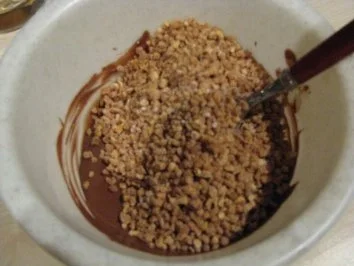 Rezept: Nougatknusperle Bild Nr. 2 Nougatknusperle - Rezept - Bild Nr. 2