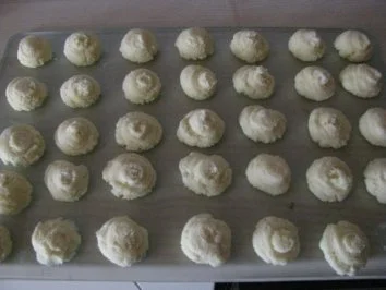 Rezept: Kokos-Trüffel Bild Nr. 5 Kokos-Trüffel - Rezept - Bild Nr. 5