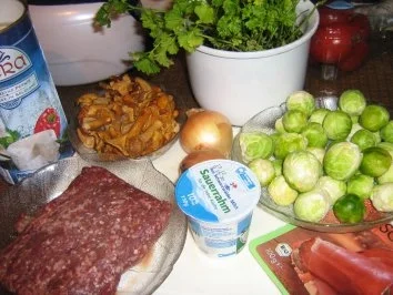 Rezept: Hackmedaillons in Pfifferlingsoße Bild Nr. 2 Hackmedaillons in Pfifferlingsoße - Rezept - Bild Nr. 2