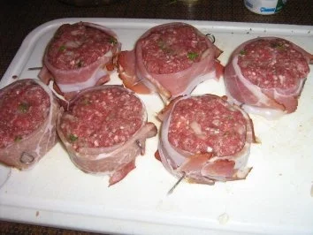 Rezept: Hackmedaillons in Pfifferlingsoße Bild Nr. 4 Hackmedaillons in Pfifferlingsoße - Rezept - Bild Nr. 4