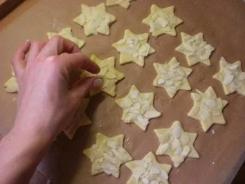 Gefüllte Mandelsterne - Rezept - Bild Nr. 5