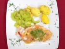 Gespickter Ostsee-Dorsch auf Apfel-Gurken-Gemüse und neuen Kartoffeln - Rezept