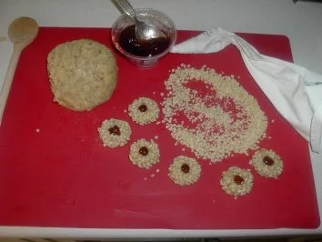 Haselnuss - Krapferl - Rezept - Bild Nr. 2