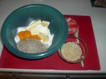 Haselnuss - Krapferl - Rezept - Bild Nr. 3