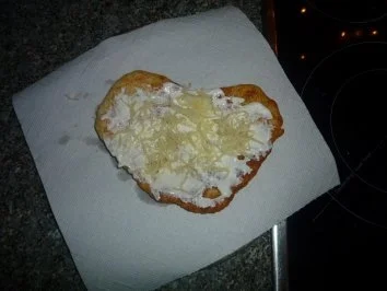 Langos aus der Pfanne - Rezept - Bild Nr. 9