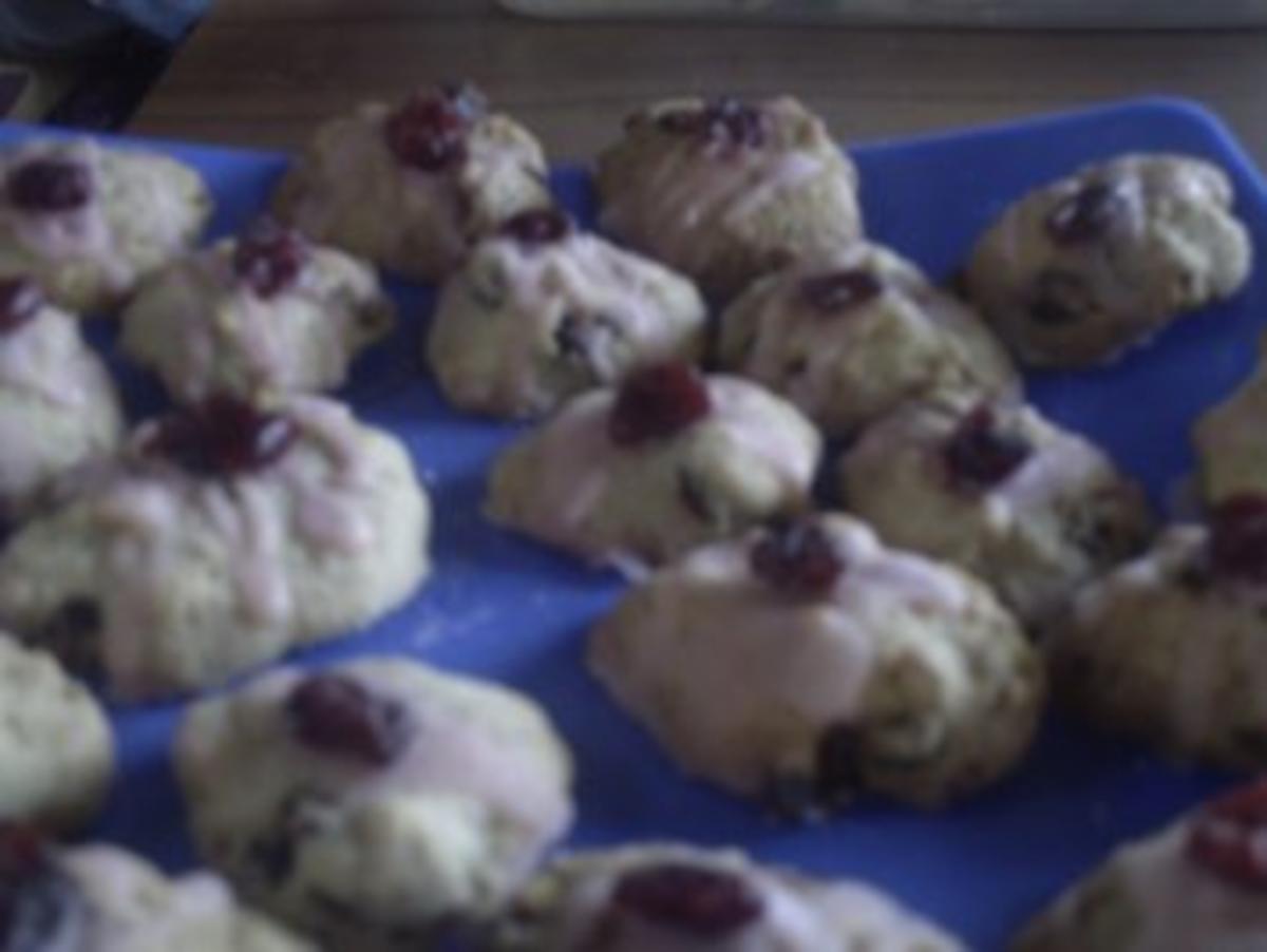 Plätzchen: Cranberry-Häufchen - Rezept - kochbar.de