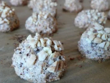 Rezept: Haselnuss-Busserln Bild Nr. 6 Haselnuss-Busserln - Rezept - Bild Nr. 6