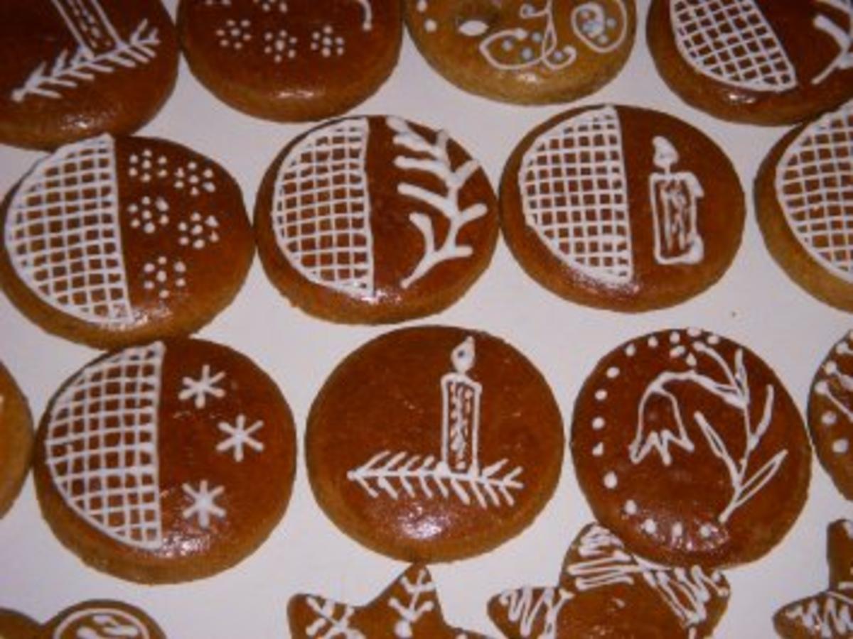 Lebkuchen mit Oblaten und Honig Rezepte - kochbar.de